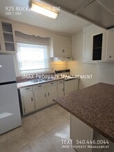 925 Rockland Ave NW in Roanoke, VA - Building Photo - Building Photo