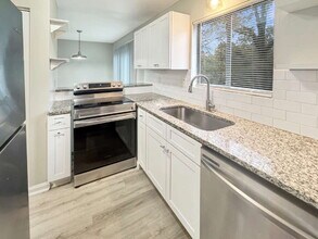 3932 Darryl Ln in Gainesville, GA - Building Photo - Building Photo