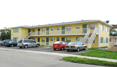 495 NW 41st St in Fort Lauderdale, FL - Building Photo - Building Photo