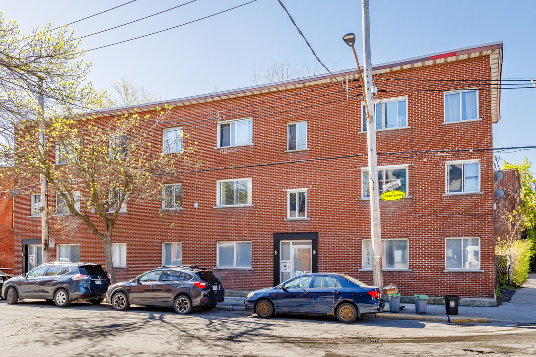 670 Charon St in Montréal, QC - Building Photo