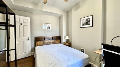 223 N Luzerne Ave in Baltimore, MD - Building Photo - Building Photo