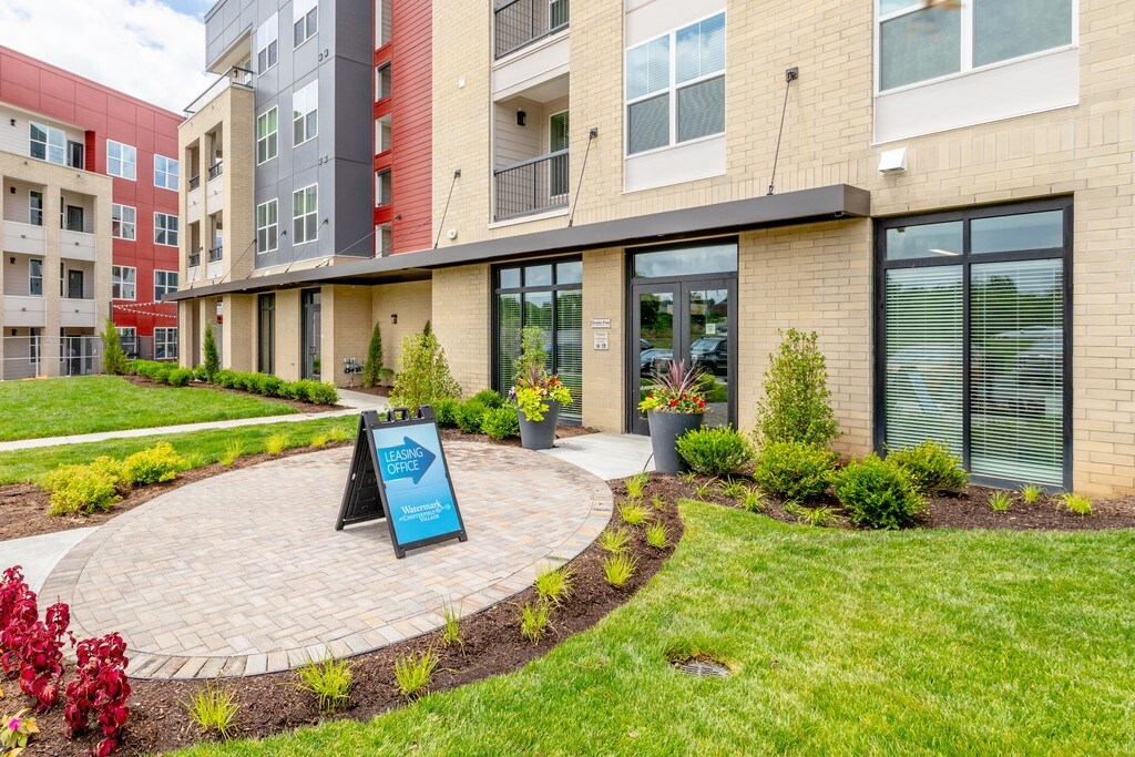 Parq at Chesterfield Chesterfield, MO Apartments