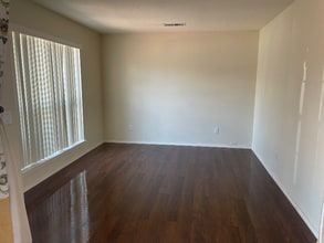 8008 Smokerise Ave NW in Albuquerque, NM - Building Photo - Building Photo