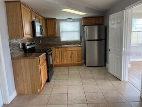 3327 Pinon Dr in Holiday, FL - Building Photo - Building Photo