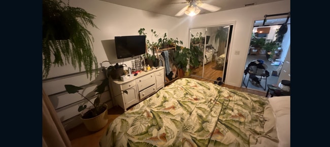 111 Hancock Ave, Unit 3 in Jersey City, NJ - Building Photo - Building Photo