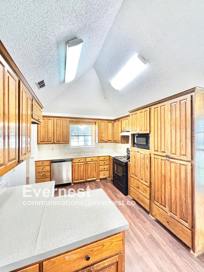 698 Buttercup Dr in Keller, TX - Building Photo - Building Photo