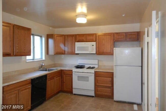 3102 Sweetbay Dr in Edgewood, MD - Building Photo - Building Photo