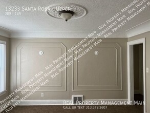 13233 Santa Rosa Dr, Unit Upper in Detroit, MI - Building Photo - Building Photo