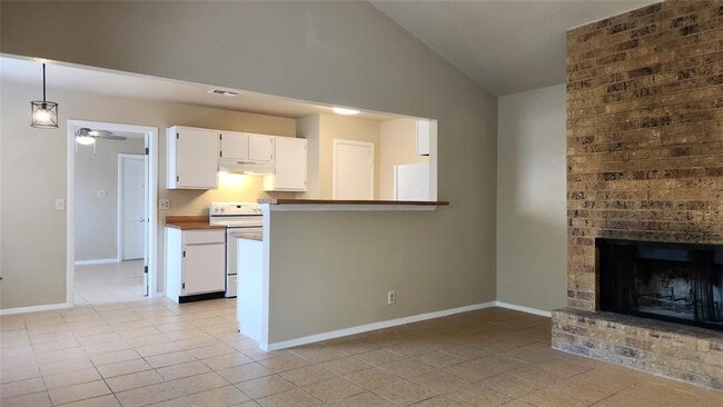 809 Lloyd Ln in Elgin, TX - Building Photo - Building Photo