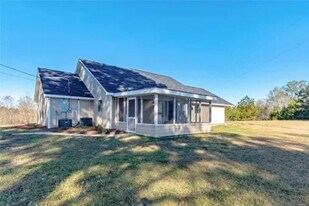 151 Atchison Rd in Hope Hull, AL - Building Photo