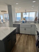 1301 1st St S, Unit apt 804 in Jacksonville Beach, FL - Building Photo - Building Photo