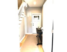 11 Mason St-Unit -1 in Everett, MA - Building Photo - Building Photo