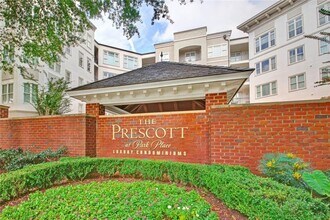 11 Perimeter Center E in Dunwoody, GA - Building Photo - Building Photo