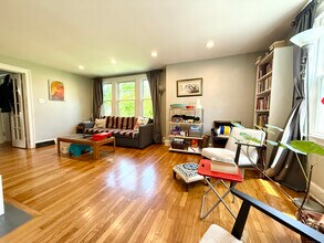 328 Marion St in New Haven, CT - Building Photo - Building Photo
