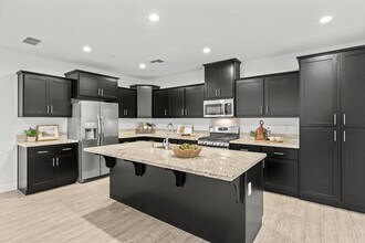 1240 Goldenrod Way in Rocklin, CA - Building Photo - Building Photo