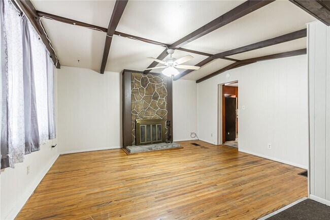 81 Oxford St in Rochester, NY - Building Photo - Building Photo