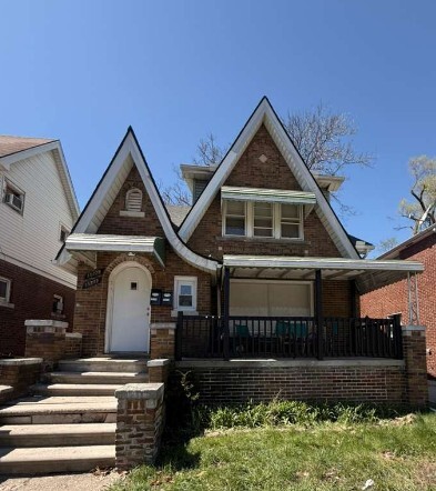 property at 15777 Wisconsin St