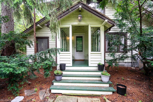 property at 530 Dundee Rd