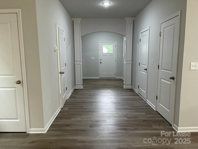4513 Cecilia Ln in Charlotte, NC - Building Photo - Building Photo