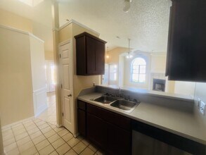 1305 SW 96th St in Oklahoma City, OK - Building Photo - Building Photo