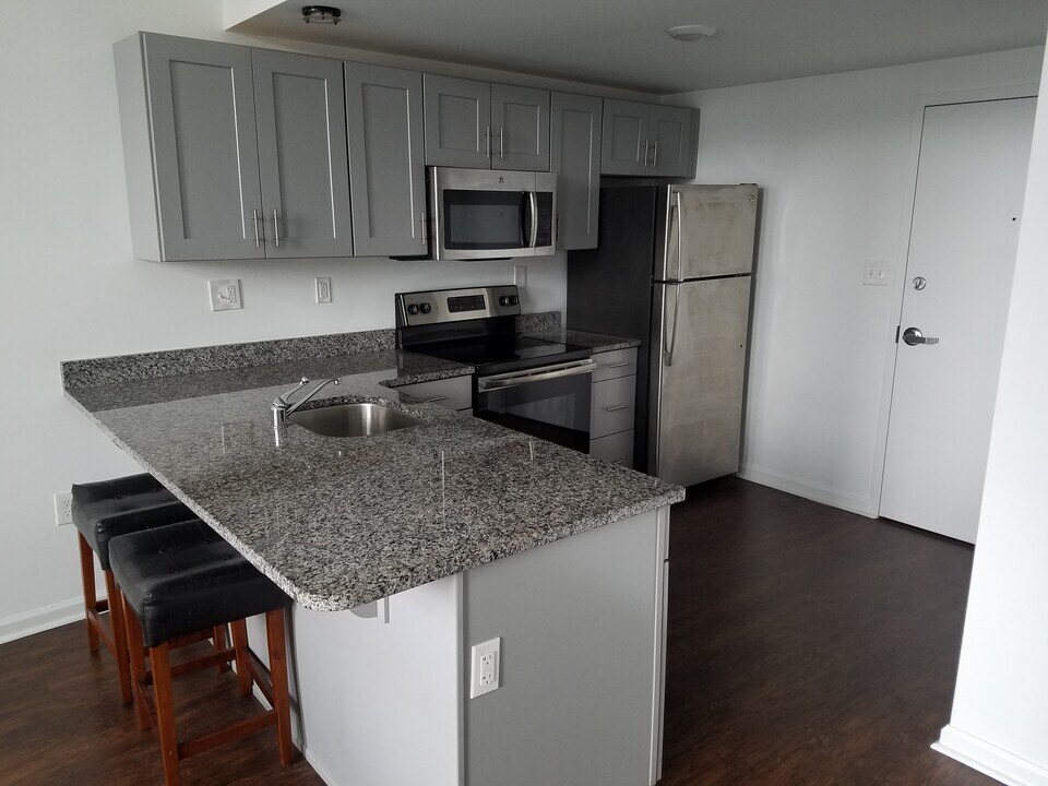 2231 Bryn Mawr Ave, Unit 6 in Philadelphia, PA - Building Photo