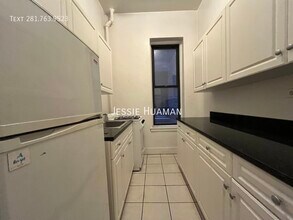 106 E 81st St in New York, NY - Building Photo - Building Photo