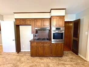 60 Franwood Dr in Jackson, TN - Building Photo - Building Photo