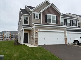 1791 Hauer Trail in Shakopee, MN - Building Photo