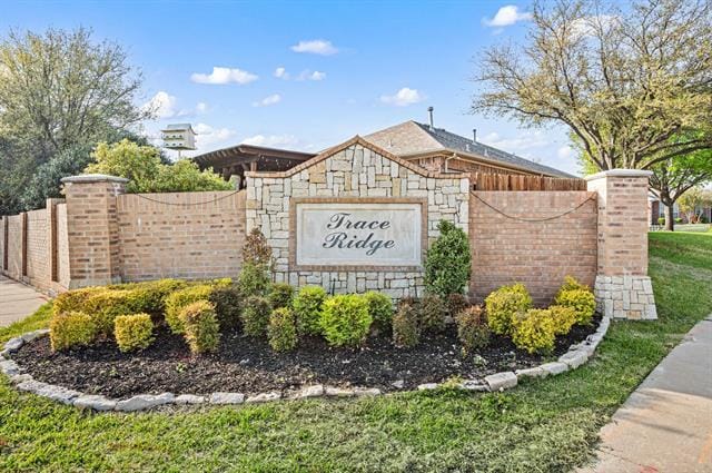 8625 Shadow Trace Dr in Fort Worth, TX - Building Photo - Building Photo