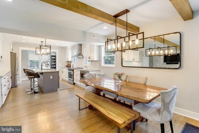 5101 Redwing Dr in Alexandria, VA - Building Photo - Building Photo