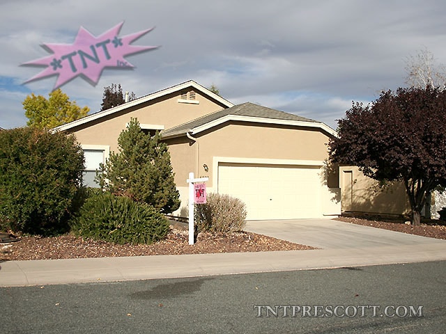 property at 6922 E Yellowglen Dr