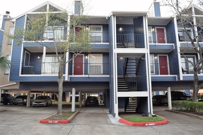 property at 18511 Egret Bay Blvd