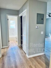 8804 Kaill Rd in Pleasant Valley, MO - Building Photo - Building Photo