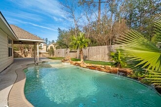 21146 Terrace Vine Ln in Spring, TX - Foto de edificio - Building Photo
