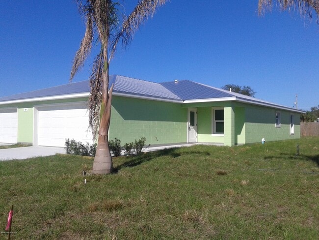 1851 Keewin Ave NE in Palm Bay, FL - Building Photo - Building Photo