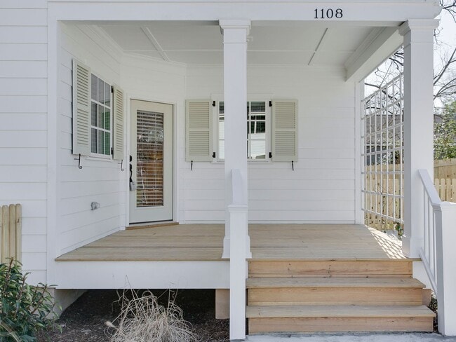 1108 N Hyde Park Ave in Durham, NC - Building Photo - Building Photo