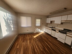 761 Fairmont Rd, Unit 1 in Morgantown, WV - Building Photo - Building Photo