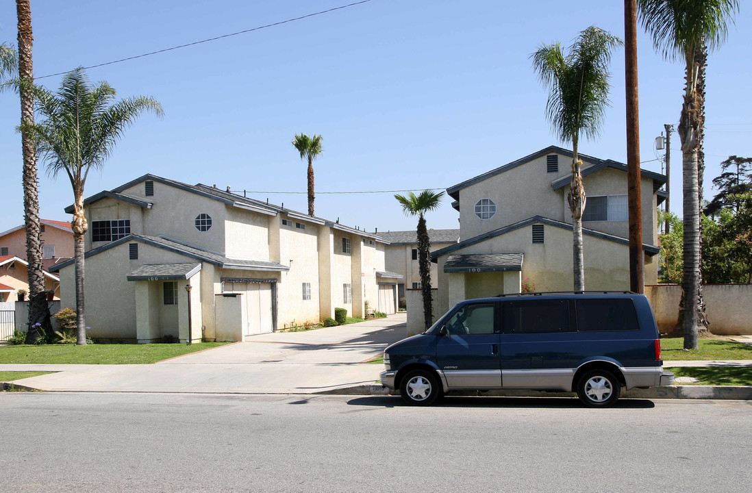 100 W Cleveland Ave in Montebello, CA - Foto de edificio