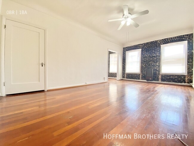 property at 610 S Dunsmuir Ave