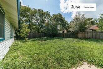 3928 Leafield Dr in Austin, TX - Building Photo - Building Photo