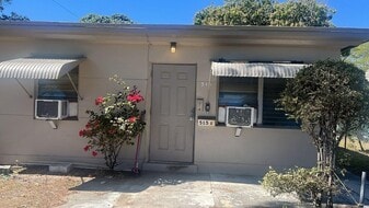 515 N D St in Lake Worth Beach, FL - Building Photo