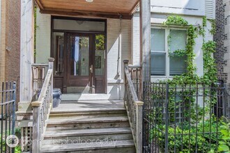 828 W Buckingham Pl in Chicago, IL - Building Photo - Building Photo