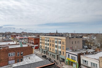 74 Grant St in Buffalo, NY - Building Photo - Building Photo