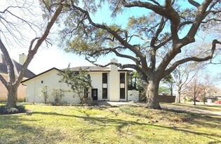 190 Dawns Edge in Montgomery, TX - Building Photo