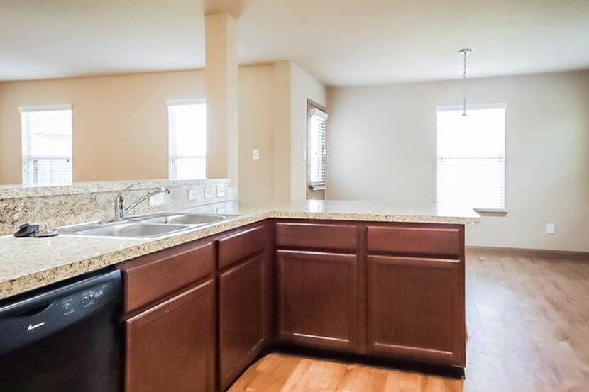 5446 Comel Ct in Katy, TX - Building Photo