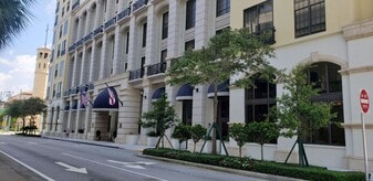 801 S Olive Ave in West Palm Beach, FL - Building Photo