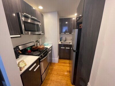 254 Newbury St, Unit 3