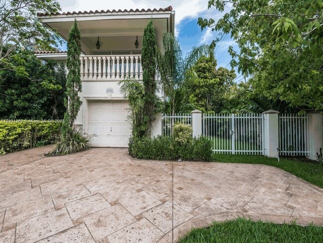 property at 4000 Alhambra Cir