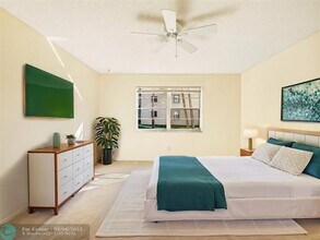 6090 N Sabal Palm Blvd in Tamarac, FL - Building Photo - Building Photo