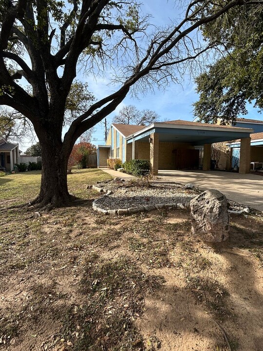 1510 El Camino Real in Euless, TX - Building Photo